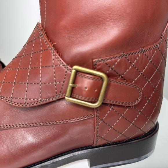 Chanel Brown Leather High Riding Boots - Iconic Elegance and Designer Luxury - Picture 5 of 8